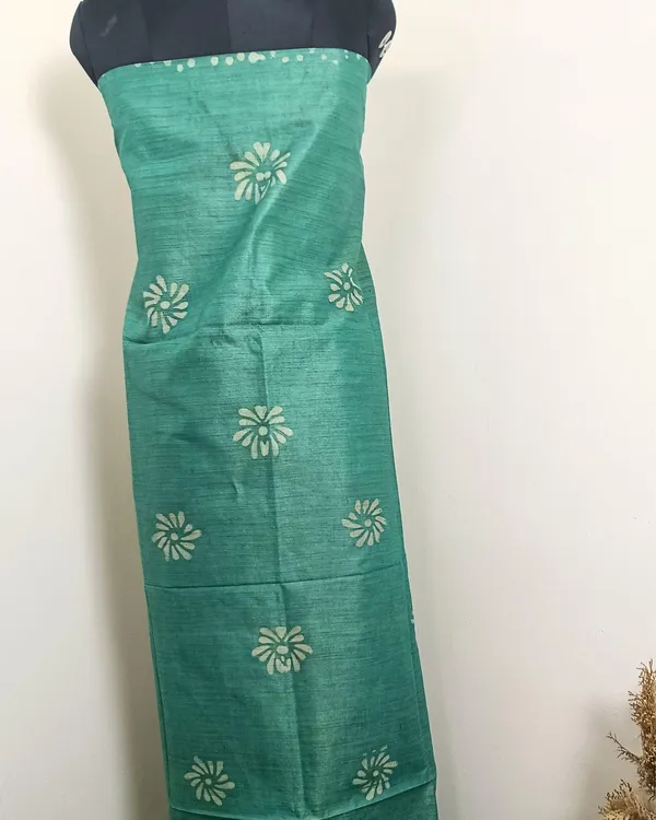 Wax_Batik_Hand_Dyed_Khadi_Silk_Sea_Green_Suit