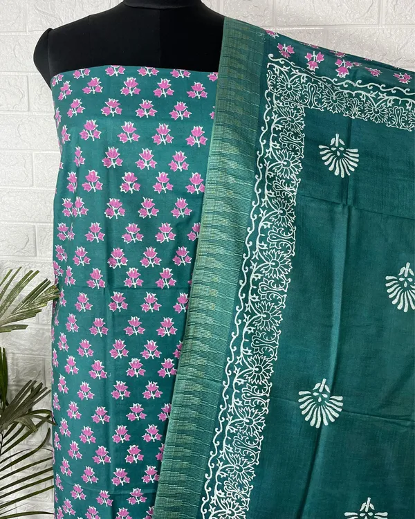 Katan_Silk_Gleaming_Blockprint_Green_Suit