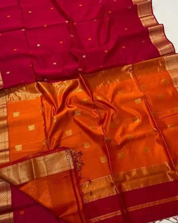 Radiating_Maheshwari_Pure_Silk_Lotus_Buti_Burgundy_Saree