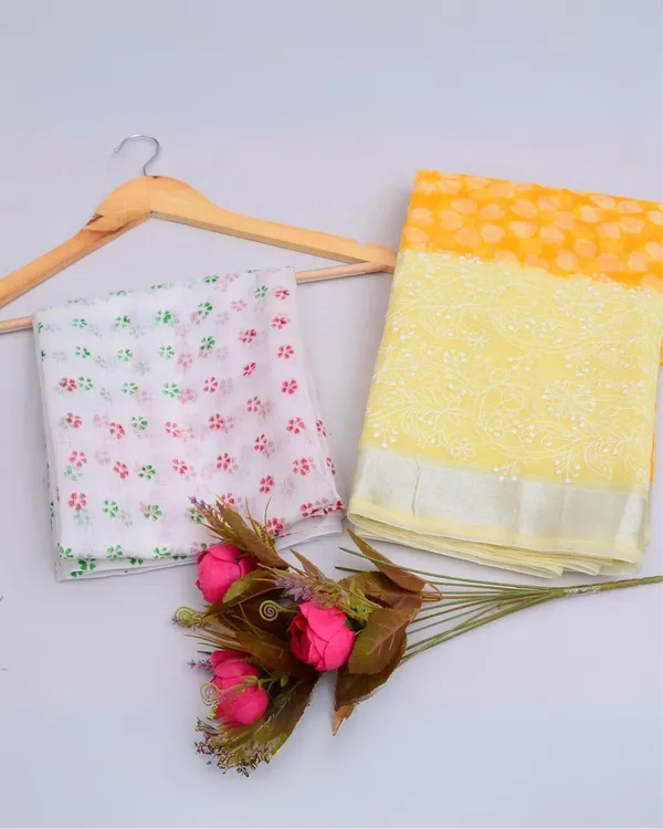 Blockprinted_Kota_Doria_Textured_Yellow_Emroidered_Saree