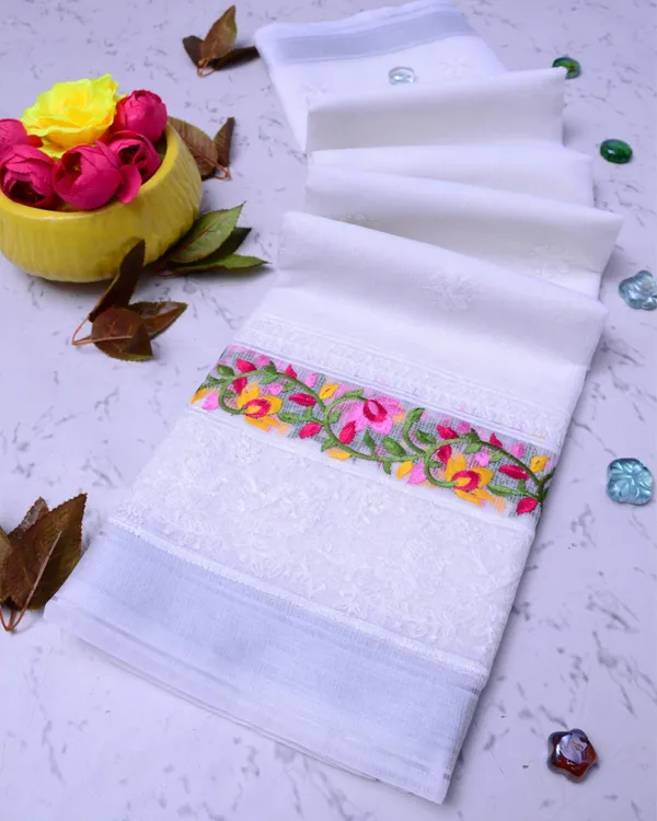 Creative_White_Kota_Doria_Cotton_Floral_Embroidery_Saree