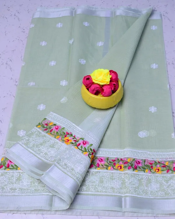 Beautiful_Green_Kota_Doria_Cotton_Floral_Embroidery_Saree