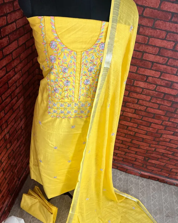 Gulmohar_Slub_Linen_Vivid_Yellow_Unstitched_Suit