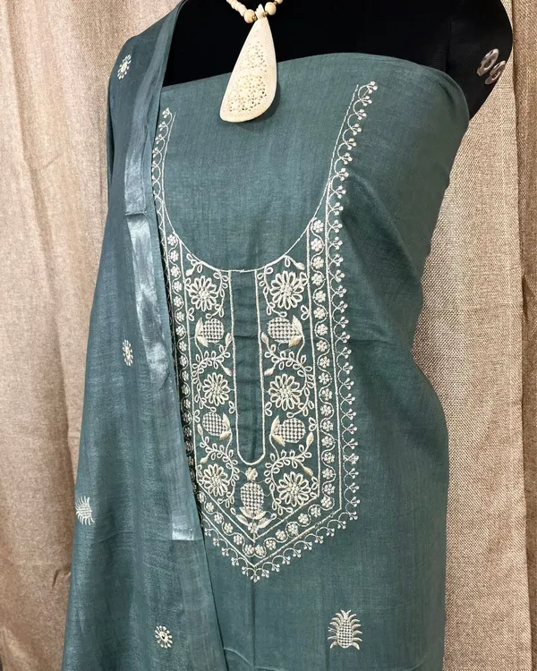 Gulmohar_Slub_Linen_Dark_Green_Unstitched_Suit