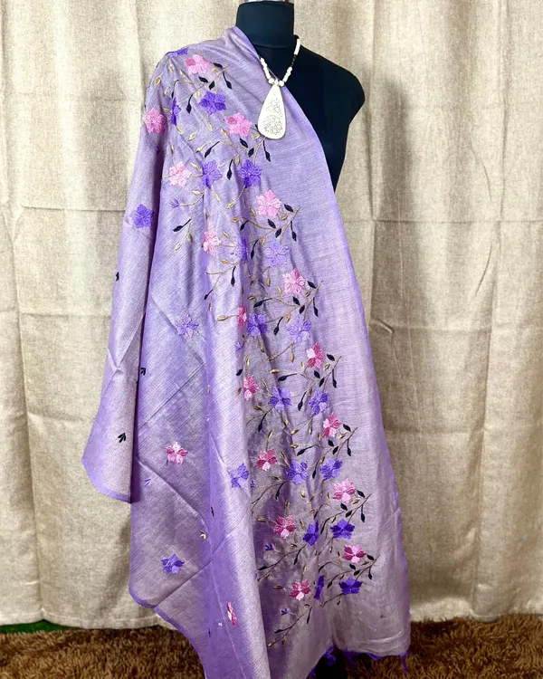 Gulmohar_Khadi_Cotton_Embroidered_Lavender_Suit