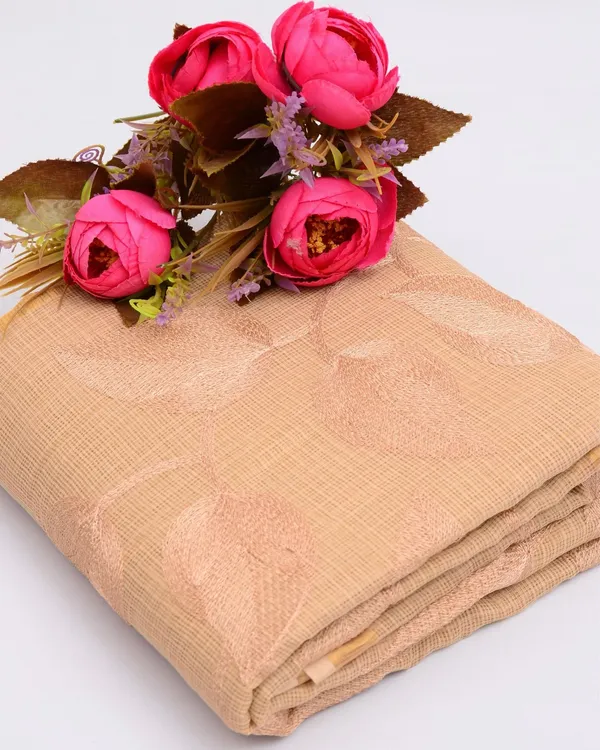 Pankhudi_Kota_Doria_Cozy_Peach_Saree_Embroidered