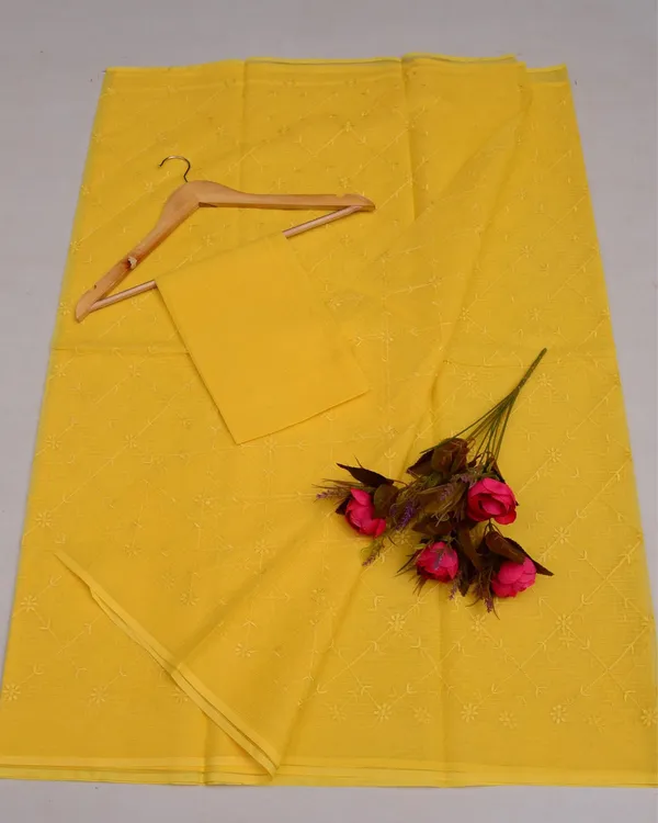 Pankhudi_Kota_Doria_Sunny_Yellow_Saree_Embroidered
