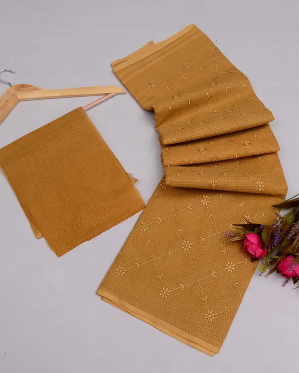 Pankhudi_Kota_Doria_Light_Brown_Saree_Embroidered