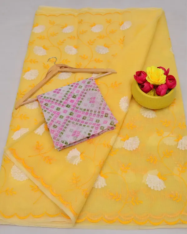 Pankhudi_Embroidered_Kota_Doria_Bright_Yellow_Saree