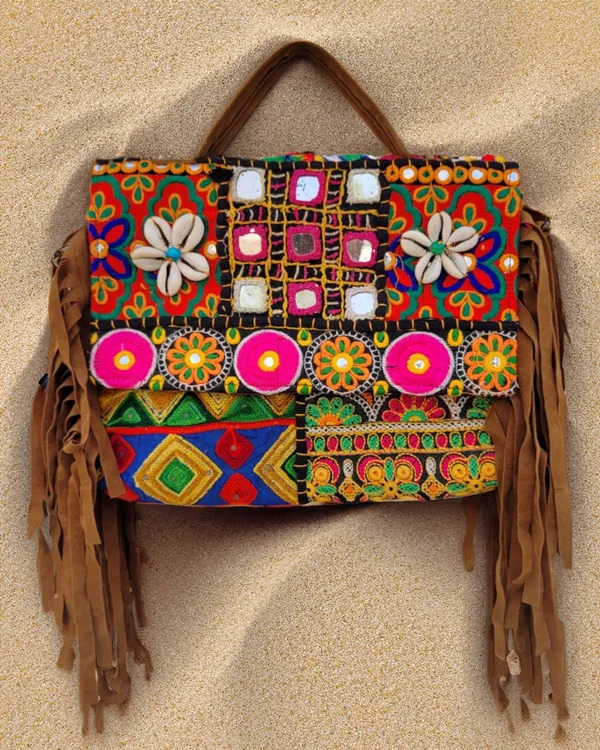 Khamma_Ghani_Kambadiya_Deep_Black_Sling_Bags