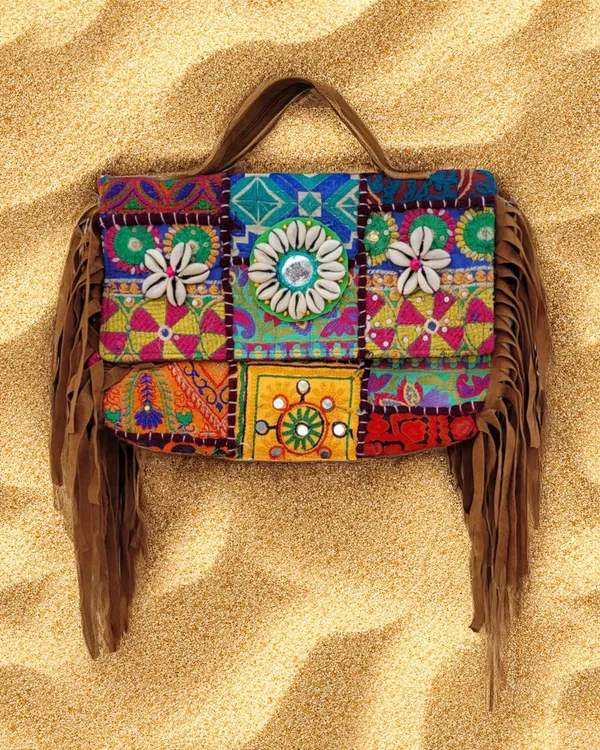 Khamma_Ghani_Kambadiya_Chestnut_Brown_Sling_Bags