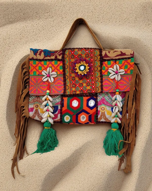 Khamma_Ghani_Kambadiya_Dusky_Brown_Sling_Bags