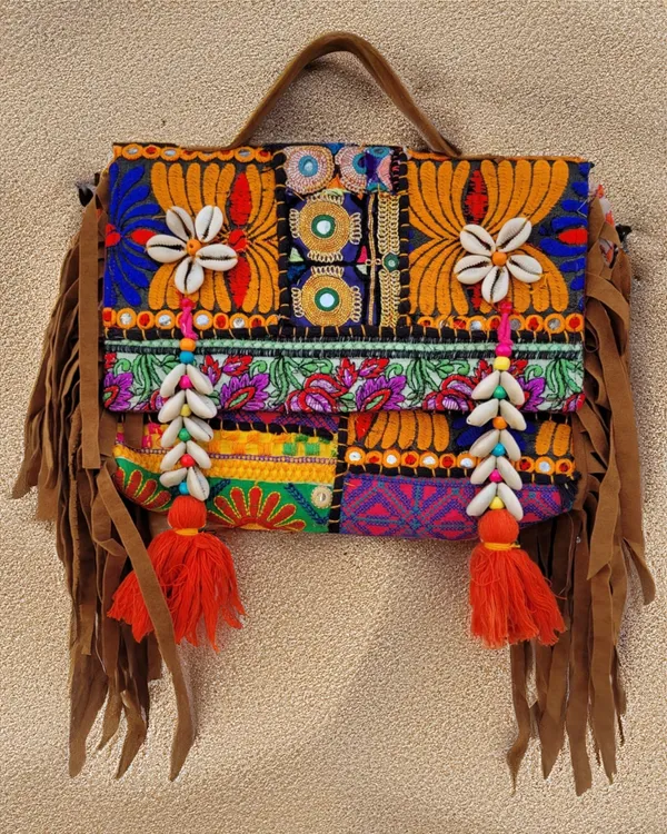 Khamma_Ghani_Kambadiya_Toasted_Brown_Sling_Bags