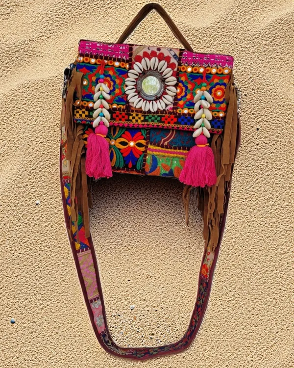 Khamma_Ghani_Kambadiya_Subtle_Brown_Sling_Bags