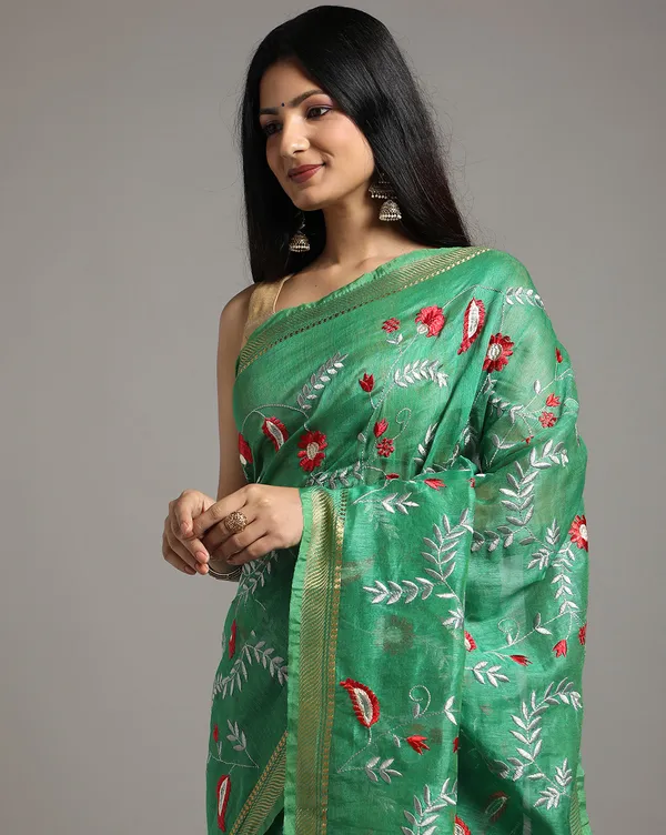 Serene_Silk_Linen_Embroidered_Green_Saree