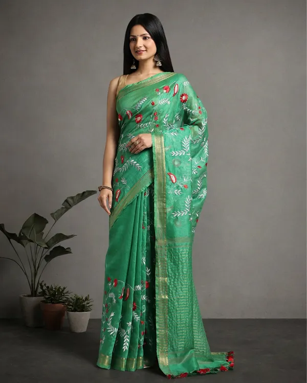 Serene_Silk_Linen_Embroidered_Green_Saree