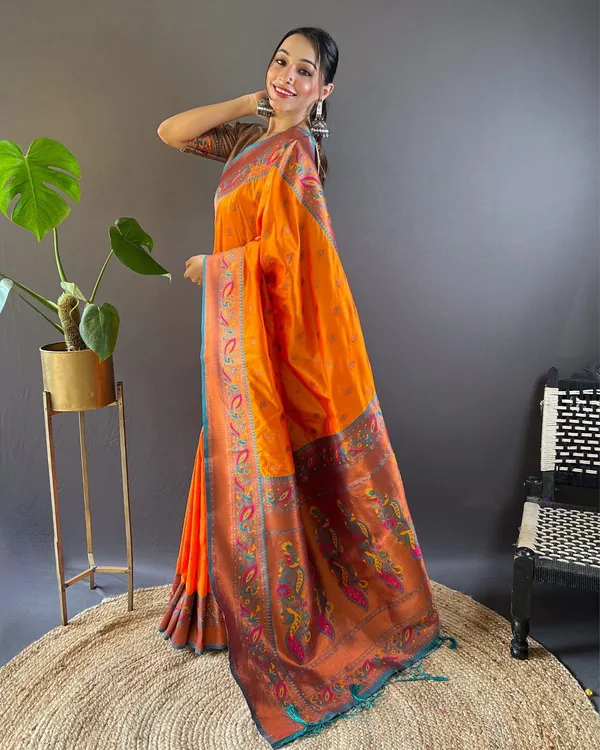 Marathi_Mood_Yeola_Paithani_Silk_Tangy_Orange_Saree_Zari_Woven