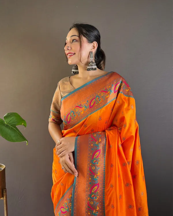 Marathi_Mood_Yeola_Paithani_Silk_Tangy_Orange_Saree_Zari_Woven