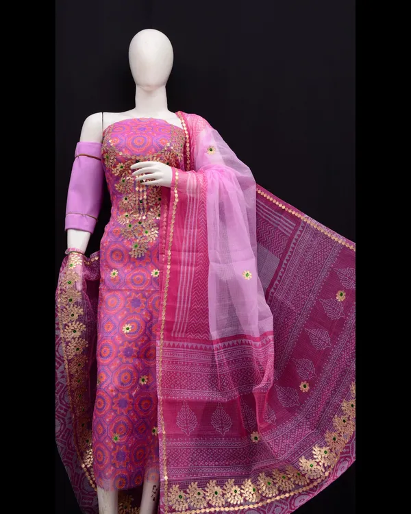 Glimmering_Pink_Kota_Doria_Gota_Patti_Suit