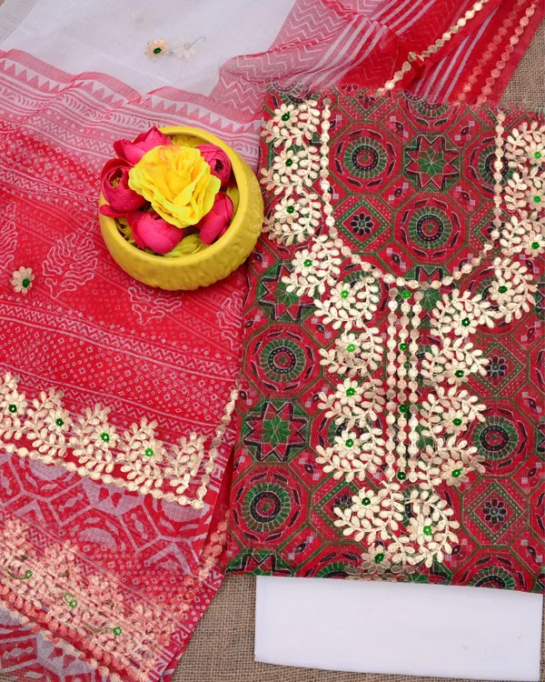 Glimmering_Red_&_White_Kota_Doria_Gota_Patti_Suit