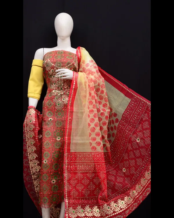 Glimmering_Red_&_Yellow_Kota_Doria_Gota_Patti_Suit