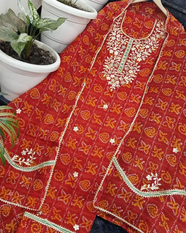 Pankhudi_Gota_Patti_Kota_Cotton_Silk_Scarlet_Red_Suit