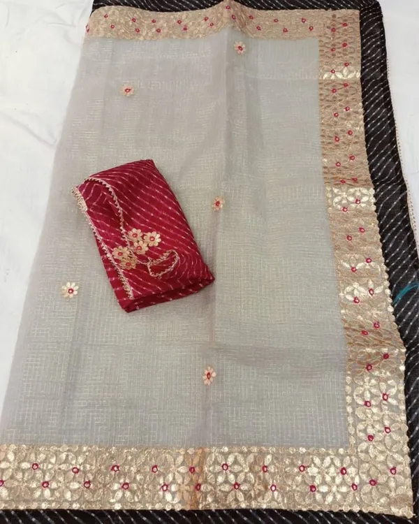 Pankhudi_Jugnu_Checks_Gota_Patti_Gray_Saree