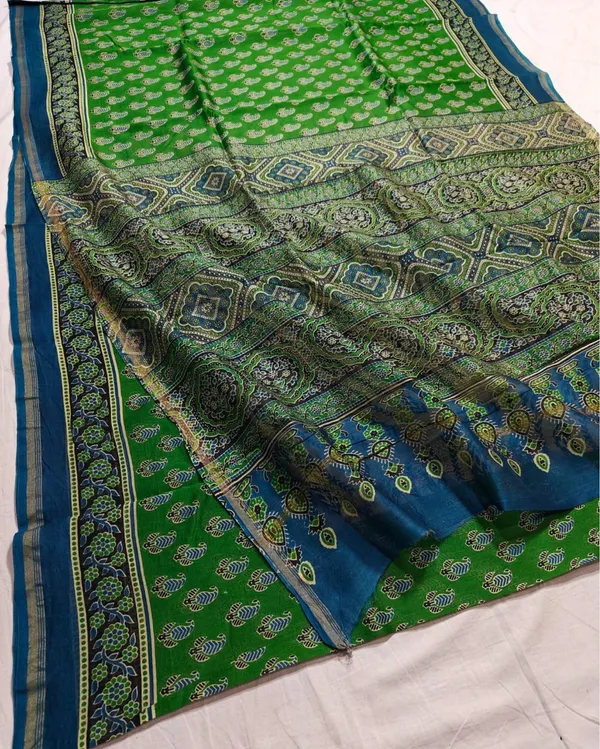 Lehrayein_Chanderi_Silk_Dewy_Green_Ajrakh_Printed_Saree
