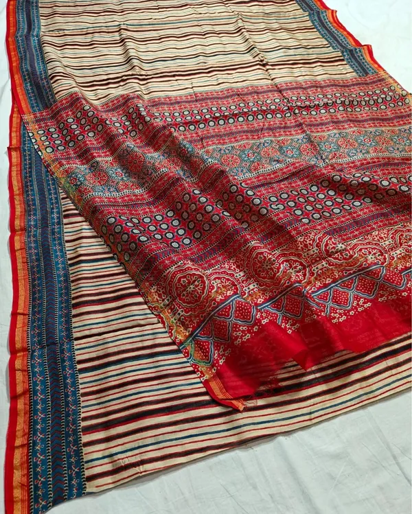 Lehrayein_Chanderi_Silk_Pure_Beige_Ajrakh_Printed_Saree