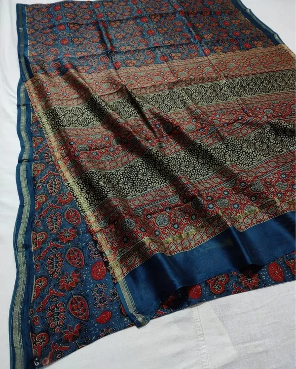 Lehrayein_Chanderi_Silk_Dark_Blue_Ajrakh_Printed_Saree