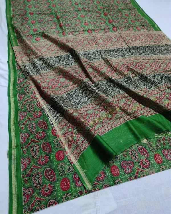 Lehrayein_Chanderi_Silk_Calm_Green_Ajrakh_Printed_Saree