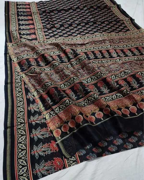 Lehrayein_Chanderi_Silk_Dark_Black_Ajrakh_Printed_Saree