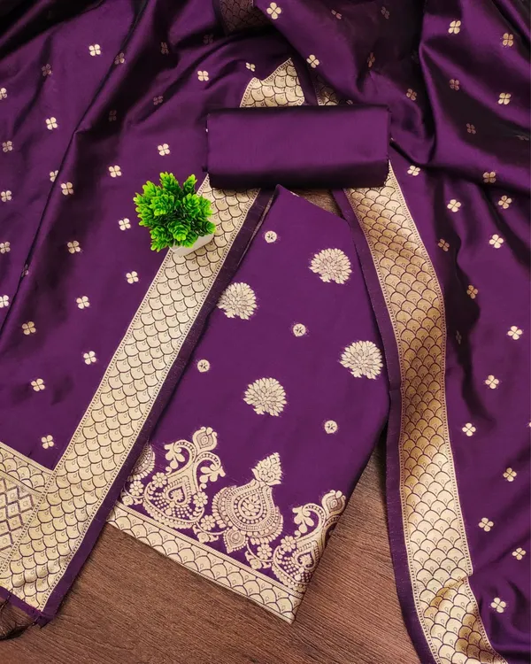 Noor-e-Banaras_Brocade_Lichi_Silk_Purple_Suit