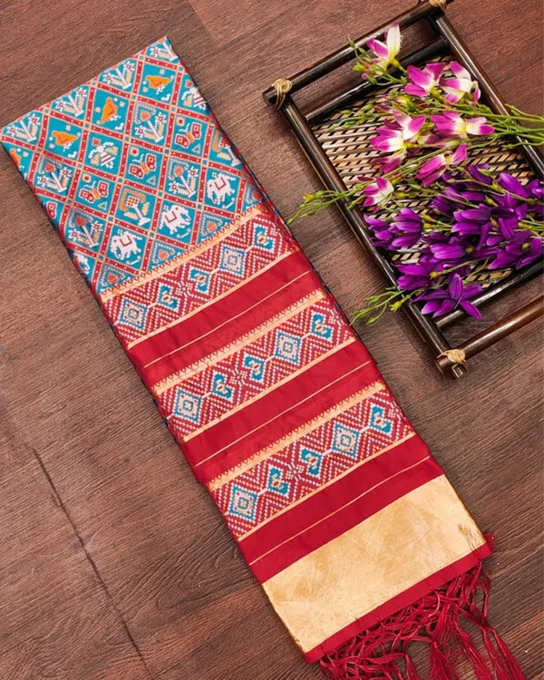 Noor-e-Banaras_Lichi_Silk_Yellow_Patola_Dupatta