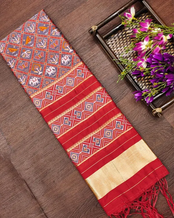 Noor-e-Banaras_Lichi_Silk_Turquoise_Blue_Patola_Dupatta