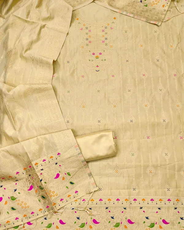 Noor-e-Banaras_Cotton_Suit_Thread_Work_Light_Beige
