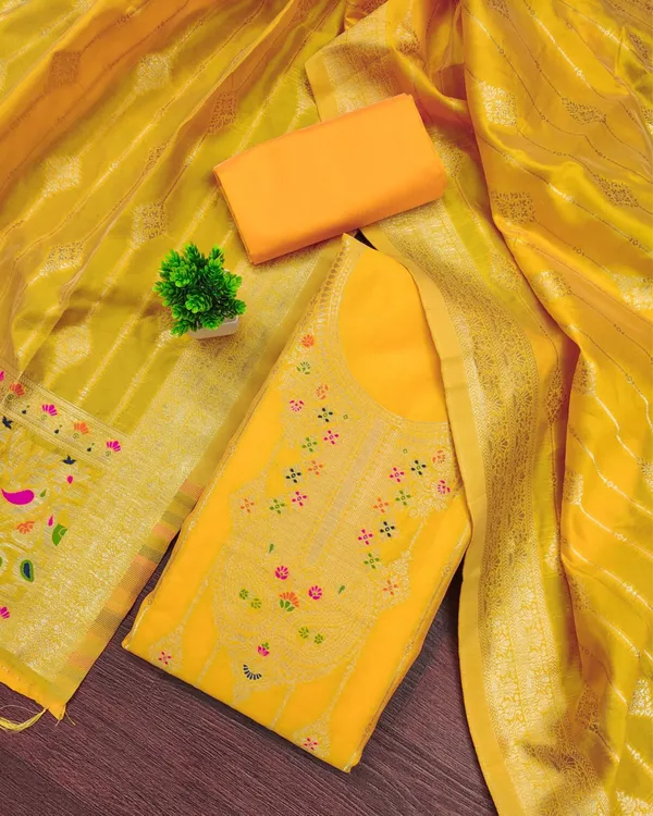 Noor-e-Banaras_Cotton_Suit_Thread_Work_Vibrant_Yellow