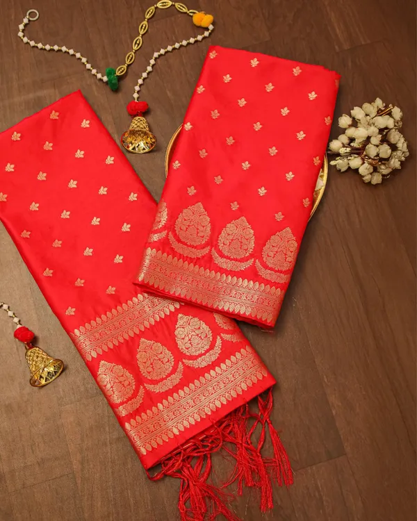 Noor-e-Banaras_Lichi_Silk_Brocade_Weaving_Orange_Suit