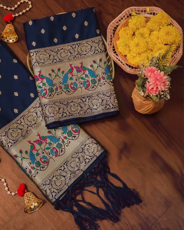 Noor-e-Banaras_Zari_Brocade_Navy_Blue_Silk_Suit