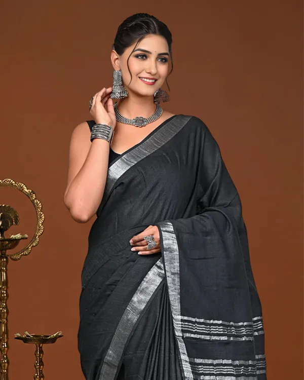 Noor-e-Linen_Hand_Dyed_Jet_Black_Saree
