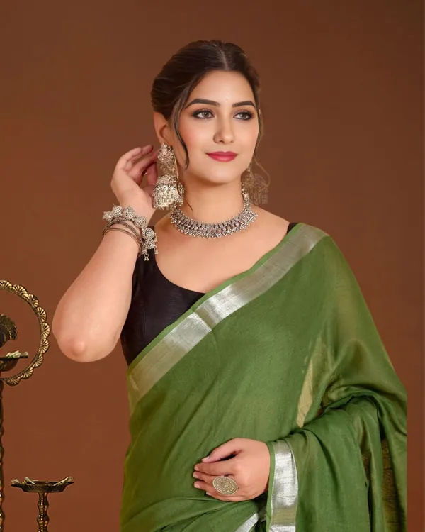 Noor-e-Linen_Hand_Dyed_Olive_Green_Saree