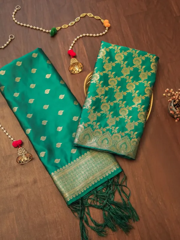 Noor-e-Banaras_Brocade_Silk_Suit_Emerald_Green