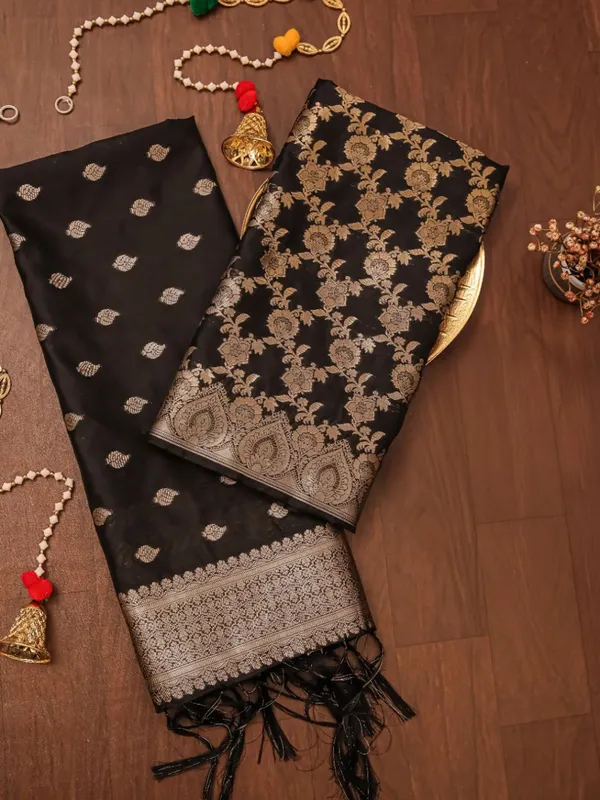Noor-e-Banaras_Brocade_Silk_Suit_Jet_Black