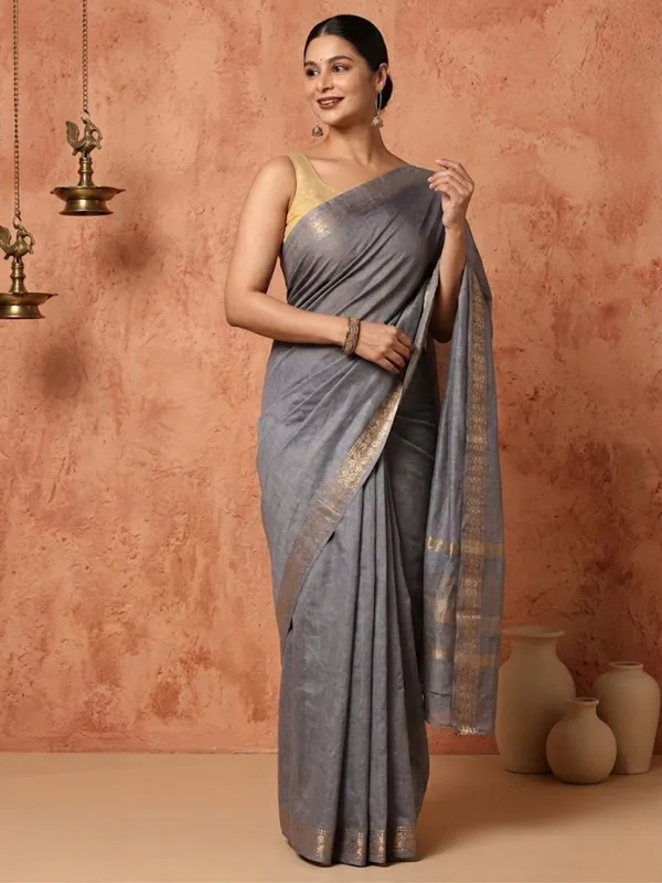 Rang_Sutra_Handdyed_Kota_Silk_Zari_Striped_Saree_Gray