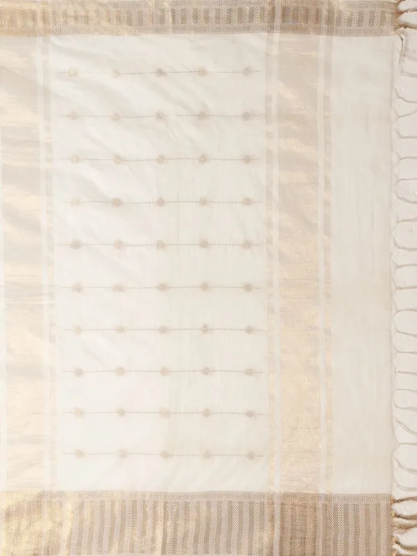 Rangdhaar_Hand_Dyed_Kota_Silk_Jacquard_Saree_Off_White