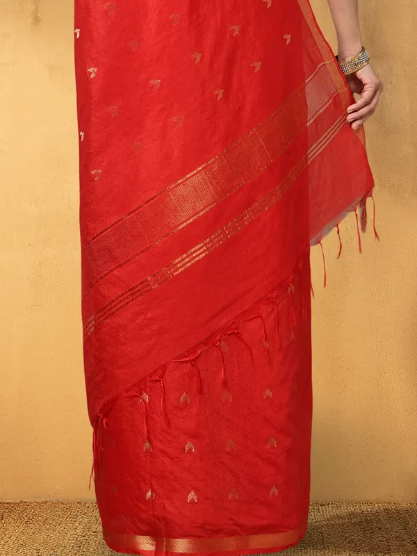 Mridula_Kota_Silk_Plain_Saree_Red