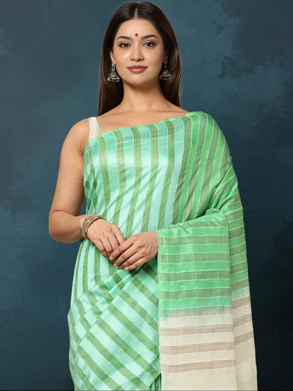 Kantha_Bloom_Kota_Silk_Dyed_Saree_Green