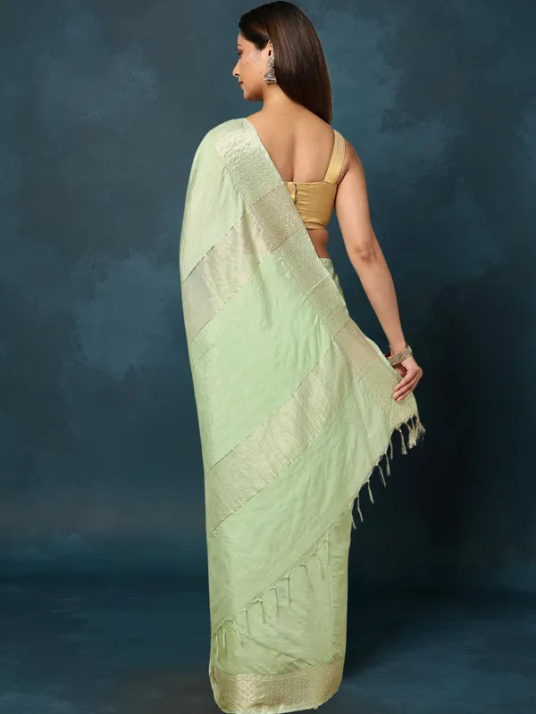 Banaras_Bloom_Kota_Silk_Banarasi_Border_Saree_Light_Green