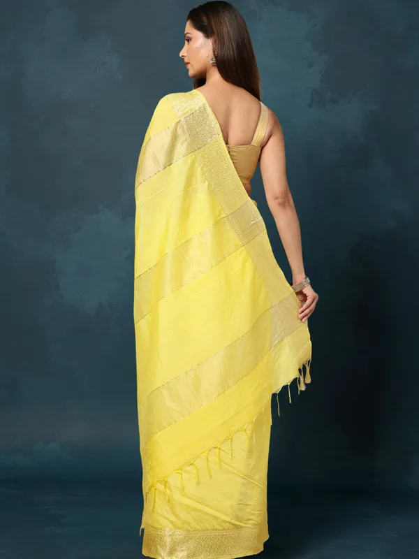 Regal_Edge_Kota_Banarasi_Silk_Saree_Yellow