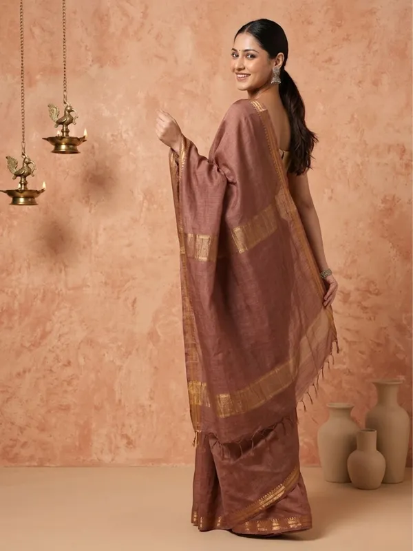 Ishvani_Handdyed_Kota_Silk_Saree_Warm_Brown